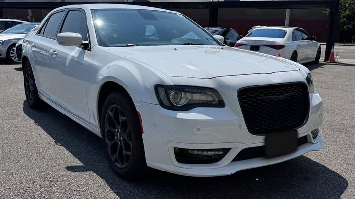Chrysler 300