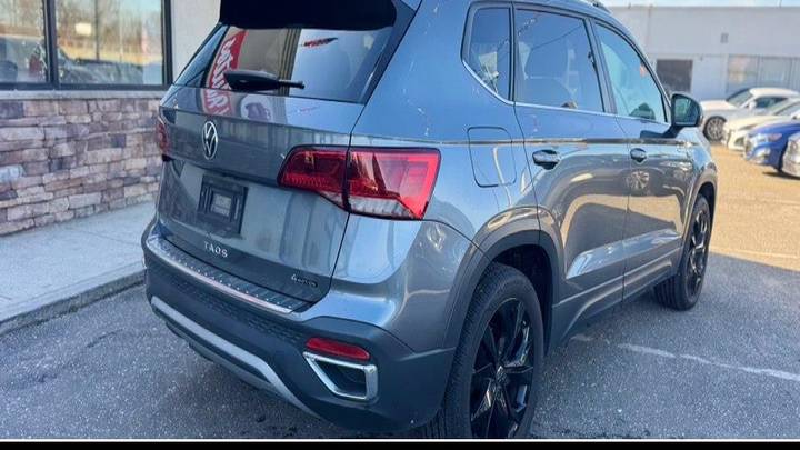Volkswagen Taos
