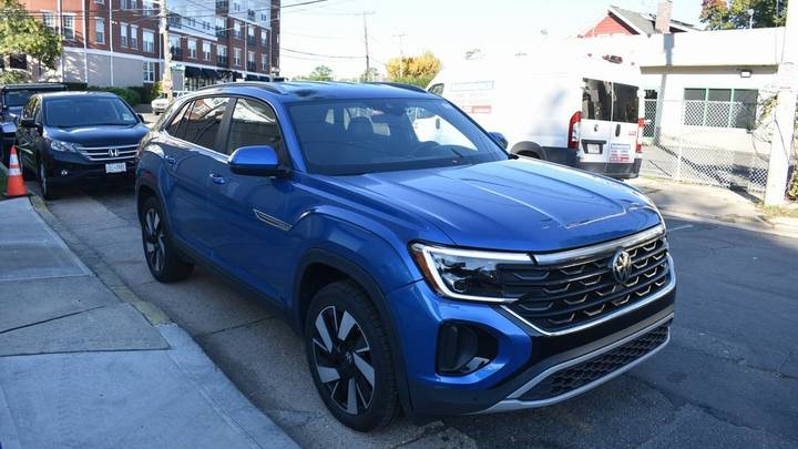 Volkswagen Atlas Cross Sport