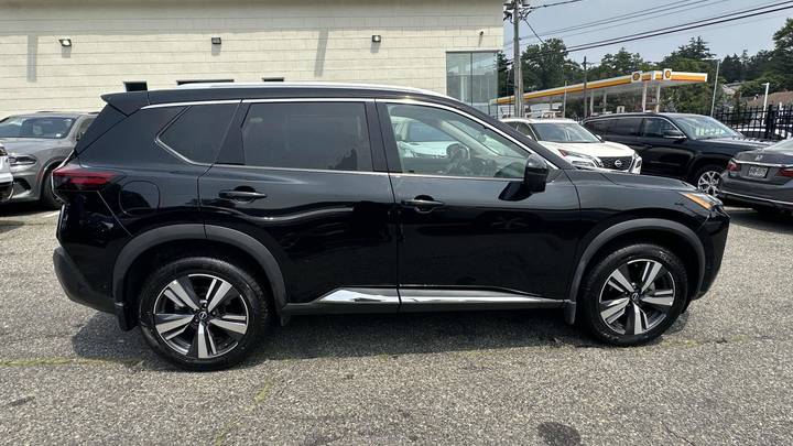 Nissan Rogue