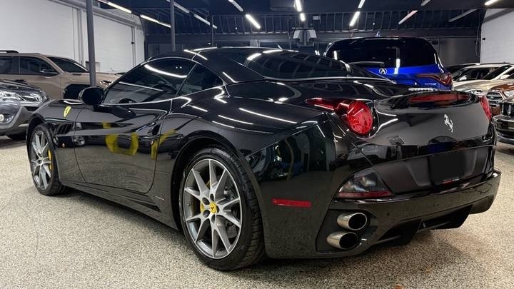 Ferrari California