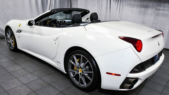 Ferrari California
