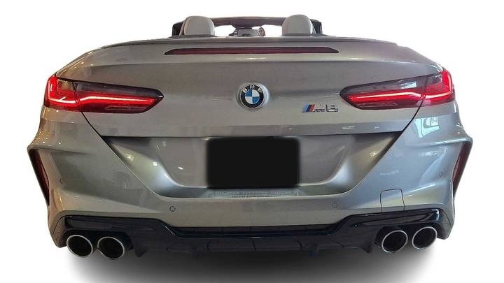 BMW M8