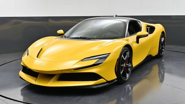Ferrari SF90