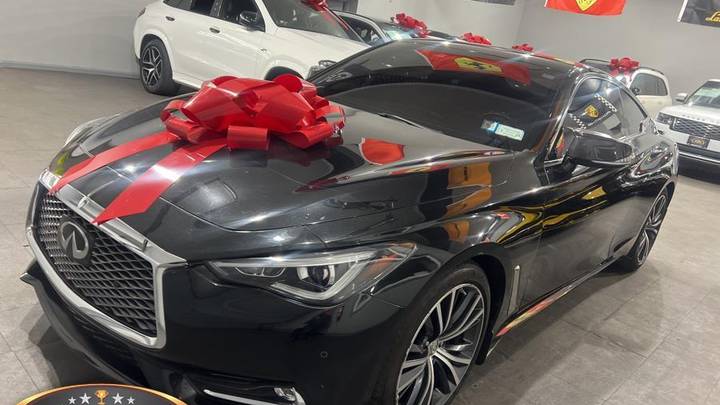 INFINITI Q60