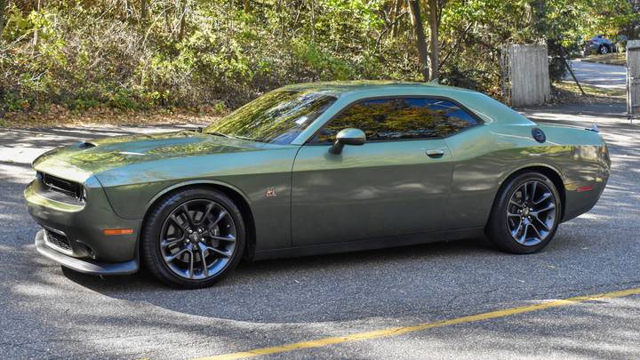 Dodge Challenger