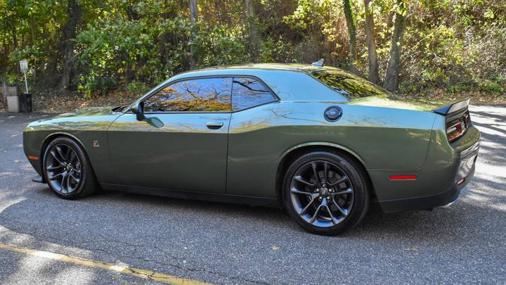 Dodge Challenger