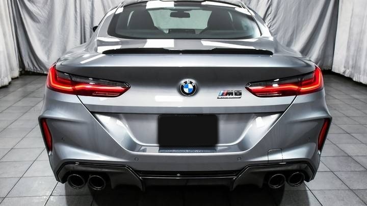 BMW M8