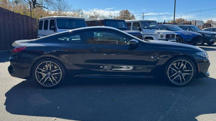BMW M8