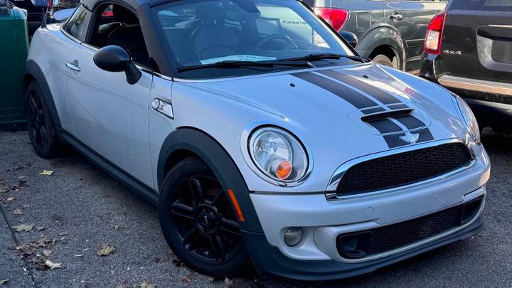 MINI Cooper Coupe