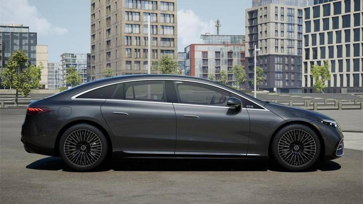 Mercedes-Benz EQS Sedan