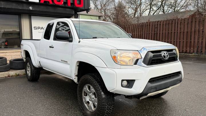 Toyota Tacoma