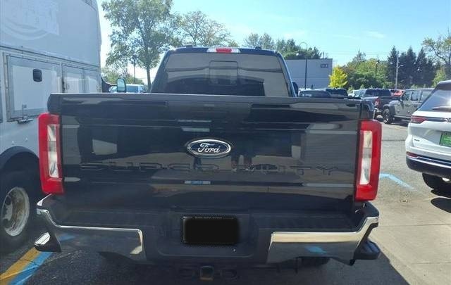 Ford Super Duty F-350