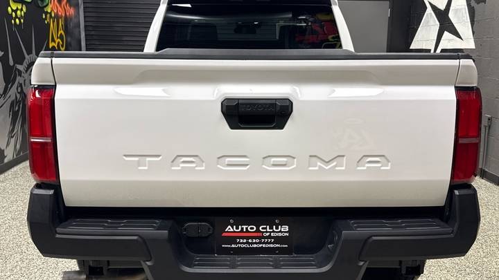 Toyota Tacoma
