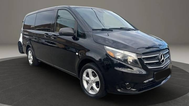 Mercedes-Benz Metris Passenger Van
