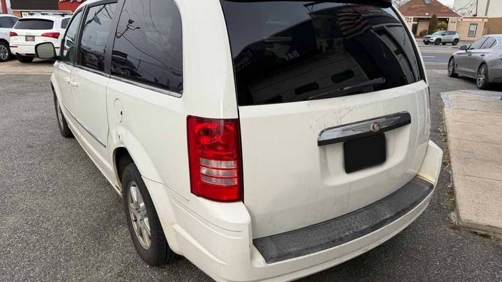 Chrysler Town & Country