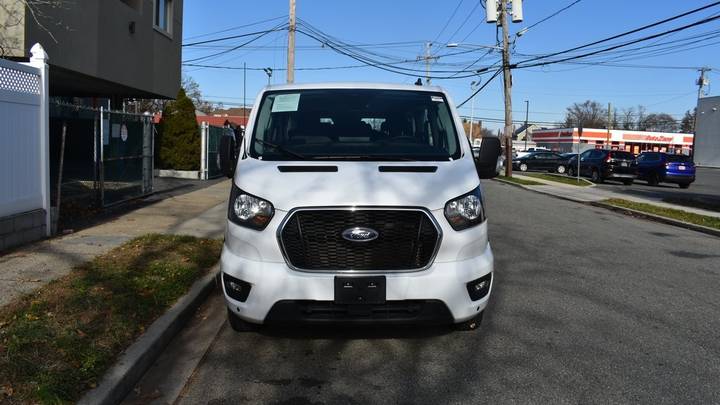 Ford Transit Passenger Wagon