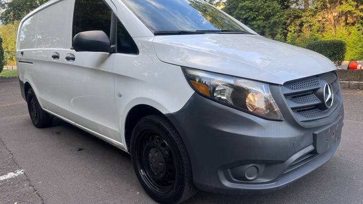 Mercedes-Benz Metris Cargo Van