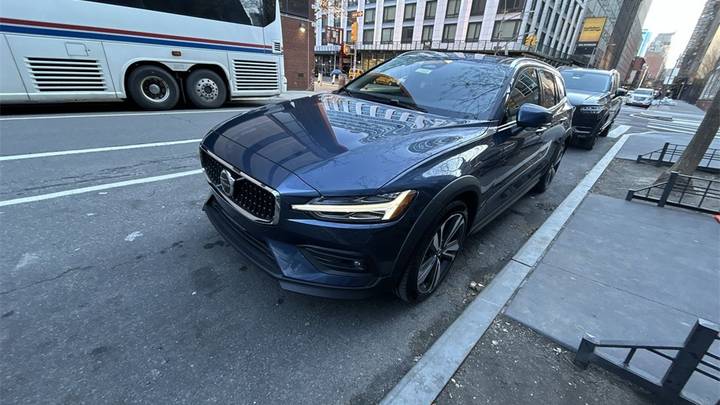 Volvo V60 Cross Country