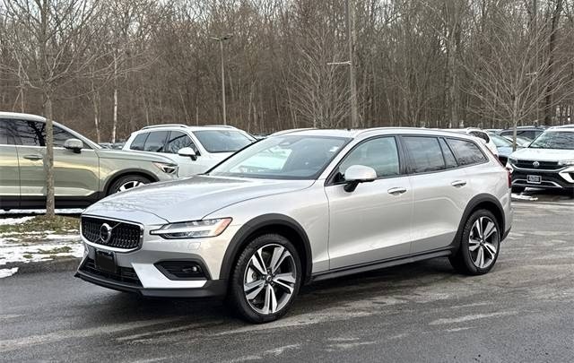 Volvo V60 Cross Country