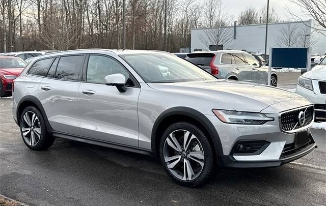 Volvo V60 Cross Country