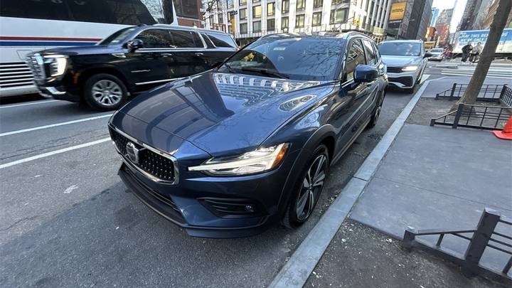Volvo V60 Cross Country