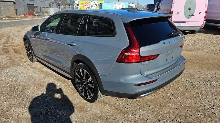 Volvo V60 Cross Country