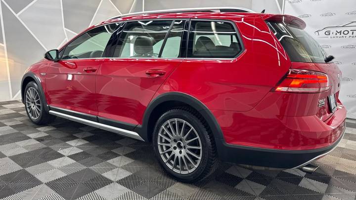 Volkswagen Golf Alltrack