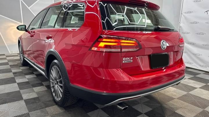 Volkswagen Golf Alltrack