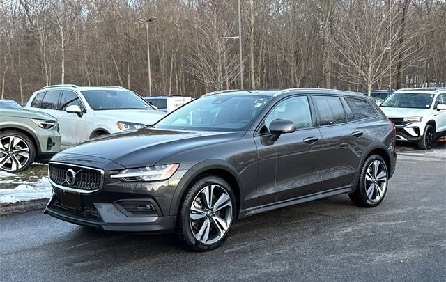 Volvo V60 Cross Country