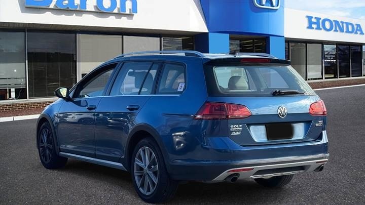 Volkswagen Golf Alltrack