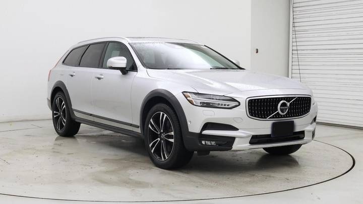 Volvo V90 Cross Country