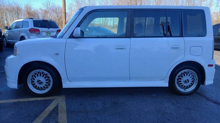 Scion xB