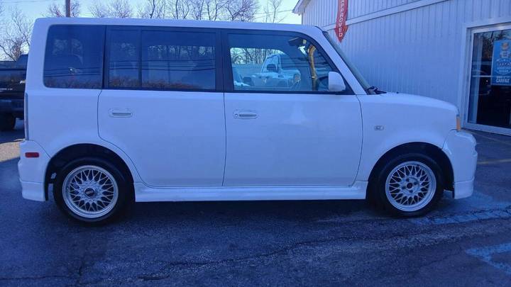 Scion xB